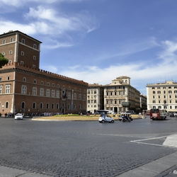 27-Piazza Venezia